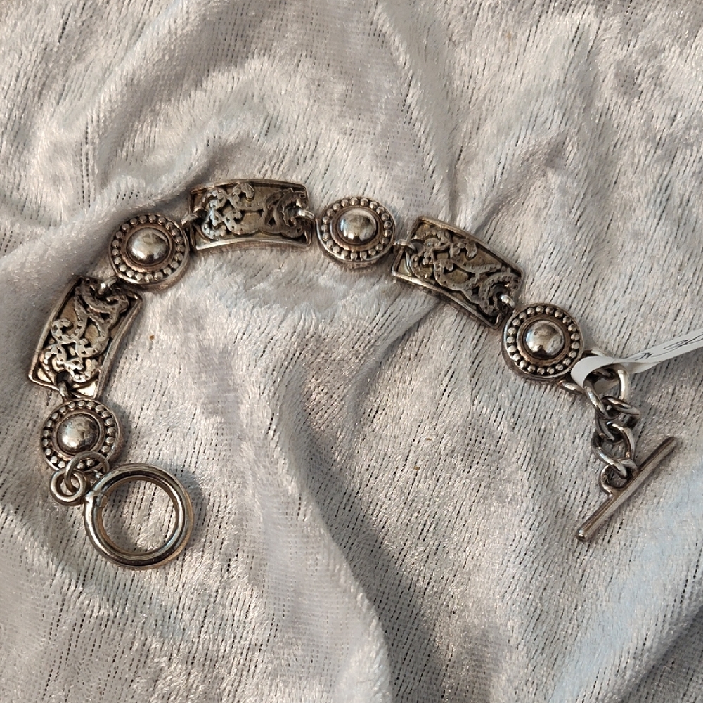 Vintage Premier Designs Silver Tone Bracelet (Some Signs Of Past Repair)